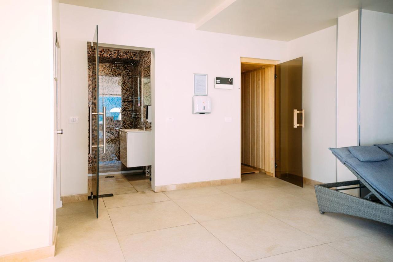 Alezzi Majestic Apartments 115 Năvodari Exterior foto